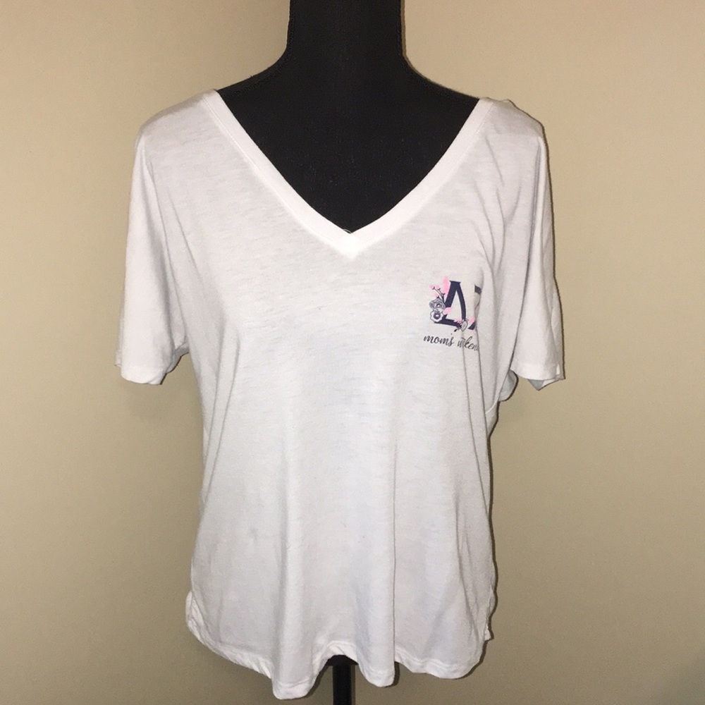 Delta Zeta moms weekend T-shirt